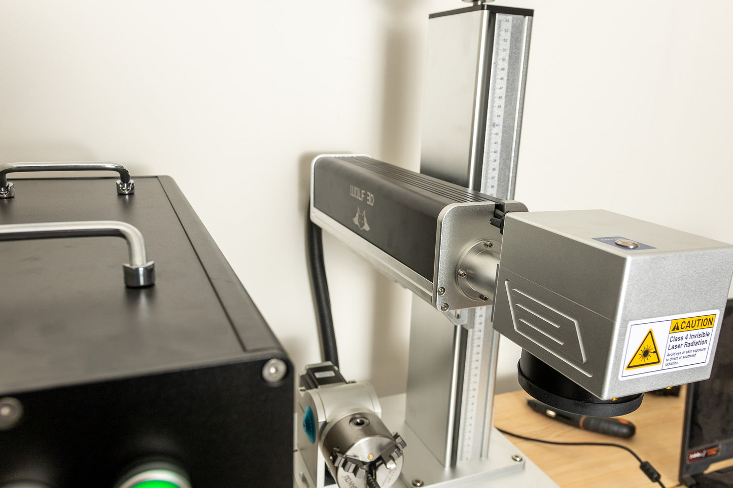 Máquina de grabado láser de fibra 50W Raycus