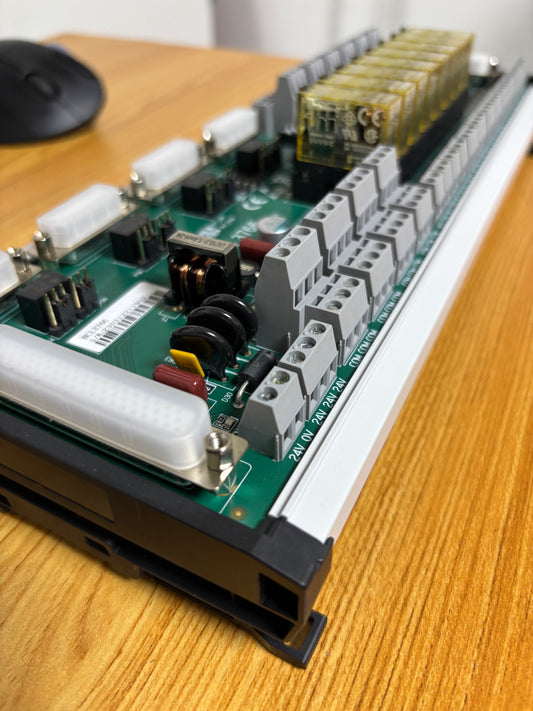 FSCUT2000C – Sistema de Control para Corte Láser CNC